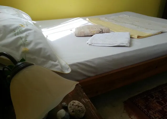Ecer Kusadası